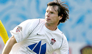 Сарсания пытается избавиться от Титова Сарсания пытается избавиться от Титова