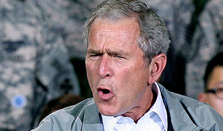 Иран закидает Буша ботинками Иран закидает Буша ботинками