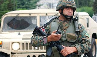 Грузия стягивает войска к Цхинвалу Грузия стягивает войска к Цхинвалу