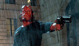 Брэд Питт поделится с "Хеллбоем" Брэд Питт поделится с "Хеллбоем"