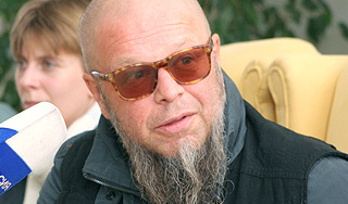 Гребенщиков скрыл болезнь от дочери Гребенщиков скрыл болезнь от дочери