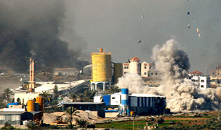 Израиль расстрелял миссию Красного Креста Израиль расстрелял миссию Красного Креста