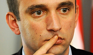 Премьерa Грузии увезли в больницу Премьерa Грузии увезли в больницу