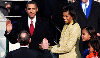 Обама стал новым президентом США Обама стал новым президентом США