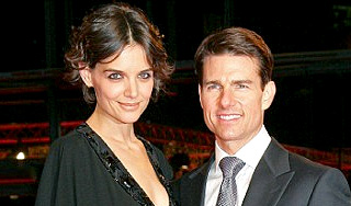 Жена Тома Круза очень сильно похудела Жена Тома Круза очень сильно похудела