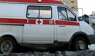 Мошенники на "скорой" обокрали старушку Мошенники на "скорой" обокрали старушку