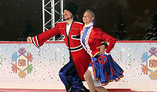 Лучшие фигуристы России снялись с Евро Лучшие фигуристы России снялись с Евро