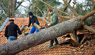 На Западную Европу обрушился ураган На Западную Европу обрушился ураган