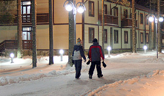 Детям введут комендантский час Детям введут комендантский час