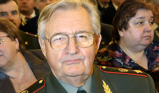 Врачи спасают генерала Варенникова Врачи спасают генерала Варенникова