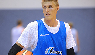 Кириленко ляжет под нож Кириленко ляжет под нож