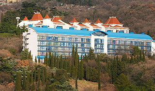 Тимошенко заберет у Ющенко "Артек" Тимошенко заберет у Ющенко "Артек"