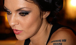 "Блестящая" Надя Ручка серьезно больна "Блестящая" Надя Ручка серьезно больна