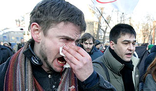 "Несогласных" разводят в пробирке "Несогласных" разводят в пробирке