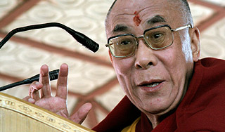 Врачи поставили диагноз Далай-ламе Врачи поставили диагноз Далай-ламе