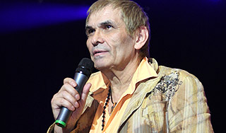 На кого точит топор Бари Алибасов? На кого точит топор Бари Алибасов?