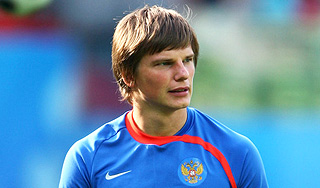 Аршавин продан в "Арсенал" за 24 миллиона Аршавин продан в "Арсенал" за 24 миллиона