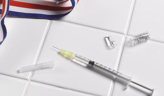 Российских биатлонистов уличили в допинге Российских биатлонистов уличили в допинге