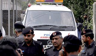 Преступники расстреляли свадьбу Преступники расстреляли свадьбу