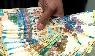 Казахстан девальвировал национальную валюту Казахстан девальвировал национальную валюту