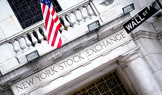 Виновников кризиса ищут на Уолл-стрит Виновников кризиса ищут на Уолл-стрит