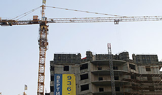 Москва сокращает строительство жилья Москва сокращает строительство жилья