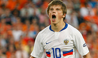 Аршавин получил рабочую визу Аршавин получил рабочую визу