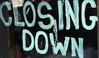 В США лопнули еще три банка В США лопнули еще три банка