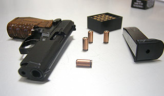 Драка в кафе Москвы закончилась стрельбой Драка в кафе Москвы закончилась стрельбой