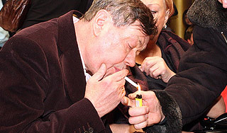 Караченцов возвращается в "Ленком" Караченцов возвращается в "Ленком"