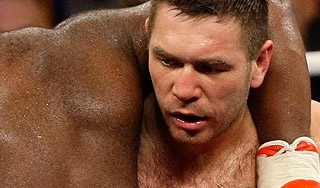 Чагаев вернулся на ринг кровавой бойней Чагаев вернулся на ринг кровавой бойней