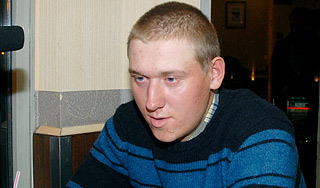 Глухов боится встречаться с матерью Глухов боится встречаться с матерью