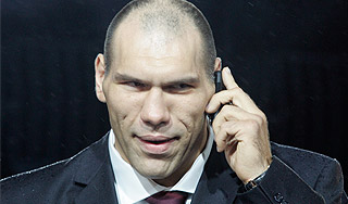 Валуев собирается делать карьеру в кино Валуев собирается делать карьеру в кино