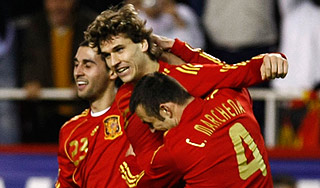 Чемпионы Европы разделались с англичанами Чемпионы Европы разделались с англичанами