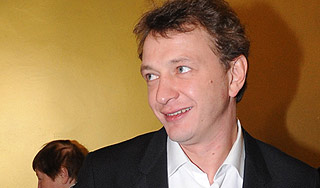 Навку и Башарова застали за поцелуями Навку и Башарова застали за поцелуями