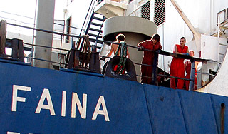 "Фаина" готовила бунт против пиратов "Фаина" готовила бунт против пиратов