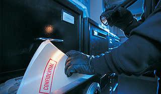 В Великобритании пропали важные документы В Великобритании пропали важные документы