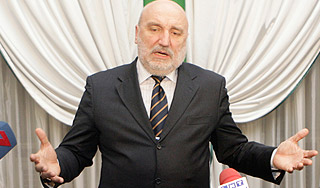 Латвия на грани политического кризиса Латвия на грани политического кризиса