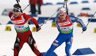 Черезов обошел Бьорндалена на финише Черезов обошел Бьорндалена на финише