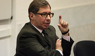 Россиянин готов вывести Латвию из кризиса Россиянин готов вывести Латвию из кризиса