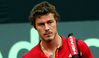 Сафин объявил о завершении карьеры Сафин объявил о завершении карьеры