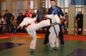 «Снежинка» – первая среди рукопашников