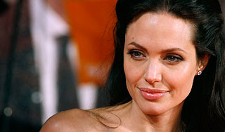 У Анджелины Джоли проблемы с фигурой У Анджелины Джоли проблемы с фигурой