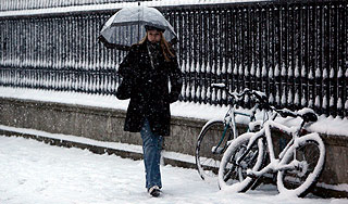 На востоке США объявлена "голубая тревога" На востоке США объявлена "голубая тревога"