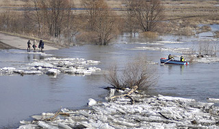 МЧС России прогнозирует тяжелую весну МЧС России прогнозирует тяжелую весну