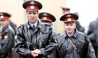 В Москве ловят грабителей-наркоманов В Москве ловят грабителей-наркоманов