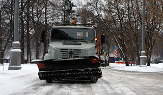 Москву очистят ото льда цепями Москву очистят ото льда цепями