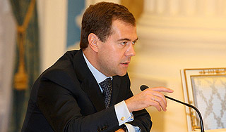 Медведев поручил ЦИК изменить закон Медведев поручил ЦИК изменить закон