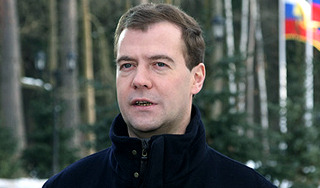 Медведев пересмотрел приоритеты России Медведев пересмотрел приоритеты России