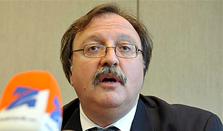 Грузины отправились в Японию за помощью Грузины отправились в Японию за помощью